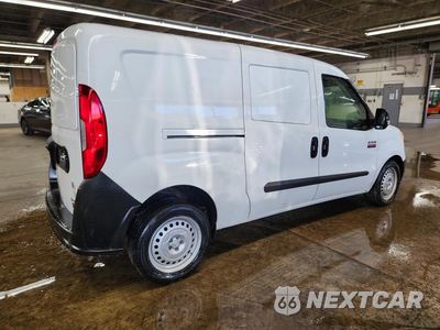 Trzecie zdjęcie samochodu z tyłu: 2021 RAM PROMASTER CITY ST DELIVERY VAN VIN:ZFBHRFAB4M6T97679 - miniatura