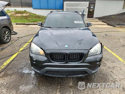 Piąte zdjęcie samochodu w środku: 2013 BMW X1 XDRIVE28I VIN:WBAVL1C57DVR85588 - miniatura