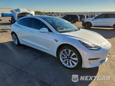 Czwarte zdjęcie samochodu z boku: 2020 TESLA MODEL 3 VIN:5YJ3E1EA3LF661436 - miniatura