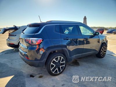 Trzecie zdjęcie samochodu z tyłu: 2018 JEEP COMPASS LIMITED VIN:3C4NJDCB6JT245378 - miniatura