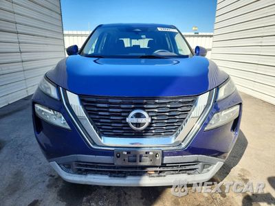 Piąte zdjęcie samochodu w środku: 2022 NISSAN ROGUE SV VIN:5N1BT3BA3NC677603 - miniatura