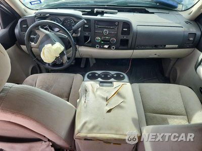 Zdjęcie 8 z 12 samochodu: 2007 CHEVROLET SILVERADO C1500 CREW CAB VIN:2GCEC13J371517072 - miniatura