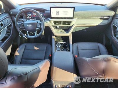 Zdjęcie 8 z 13 samochodu: 2025 FORD EXPLORER PLATINUM VIN:1FMUK8HH3SGA18549 - miniatura