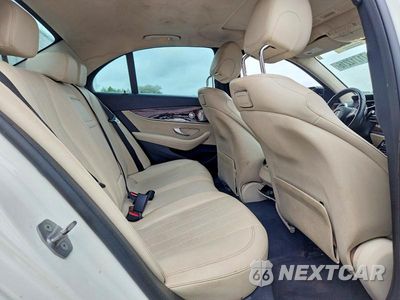 Zdjęcie 10 z 12 samochodu: 2018 MERCEDES-BENZ E 300 VIN:WDDZF4JB4JA404952 - miniatura