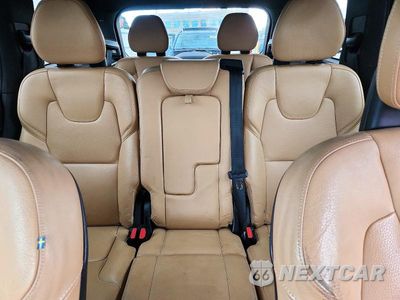 Zdjęcie 10 z 13 samochodu: 2016 VOLVO XC90 T8 VIN:YV4BC0PK8G1091804 - miniatura