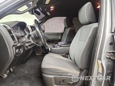 Zdjęcie 7 z 12 samochodu: 2023 RAM 2500 BIG HORN VIN:3C6UR5JJ2PG562085 - miniatura
