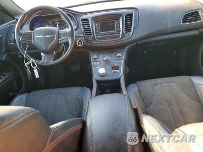 Zdjęcie 8 z 12 samochodu: 2015 CHRYSLER 200 S VIN:1C3CCCBGXFN667190 - miniatura