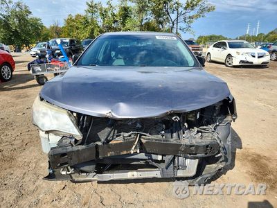 Piąte zdjęcie samochodu w środku: 2014 TOYOTA CAMRY XLE VIN:4T4BF1FK9ER386392 - miniatura