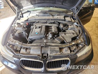 Zdjęcie 11 z 12 samochodu: 2011 BMW 328 XI VIN:WBAPK7G56BNN77797 - miniatura