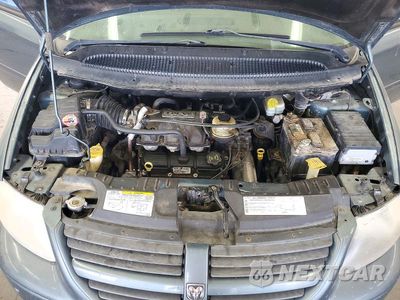 Zdjęcie 12 z 13 samochodu: 2005 DODGE GRAND CARAVAN SXT VIN:2D4GP44L95R435329 - miniatura
