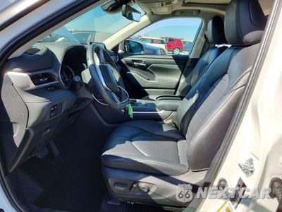 Zdjęcie 7 z 14 samochodu: 2025 TOYOTA HIGHLANDER XLE VIN:5TDKDRAH8SS556787 - miniatura
