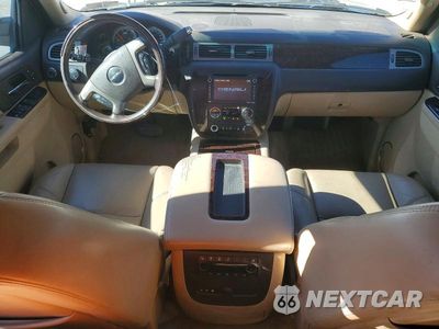 Zdjęcie 8 z 13 samochodu: 2013 GMC YUKON DENALI HYBRID VIN:1GKS2GEJ9DR133617 - miniatura