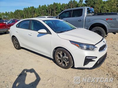 Czwarte zdjęcie samochodu z boku: 2021 KIA FORTE LXS VIN:3KPF24AD0ME386378 - miniatura