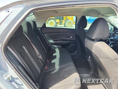 Zdjęcie 10 z 13 samochodu: 2023 HYUNDAI ELANTRA SEL VIN:KMHLM4AG8PU408085 - miniatura