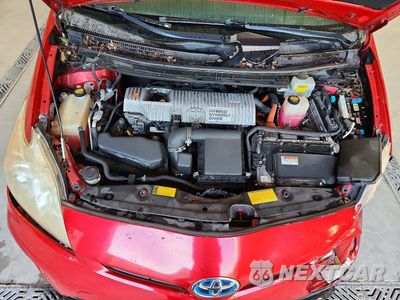 Zdjęcie 11 z 12 samochodu: 2013 TOYOTA PRIUS THREE VIN:JTDKN3DU0D1616001 - miniatura