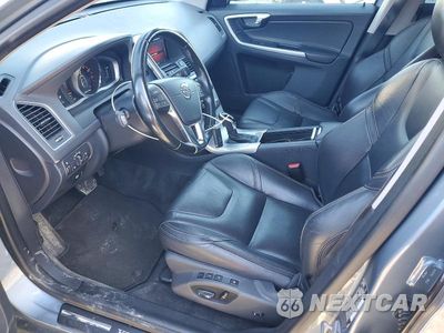 Zdjęcie 7 z 13 samochodu: 2017 VOLVO XC60 T6 DYNAMIC VIN:YV449MRRXH2225779 - miniatura