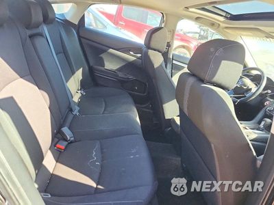 Zdjęcie 10 z 12 samochodu: 2019 HONDA CIVIC EX VIN:19XFC1F35KE016567 - miniatura