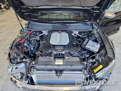 Zdjęcie 11 z 12 samochodu: 2024 AUDI RS7 VIN:WUAPDBF22RN903549 - miniatura