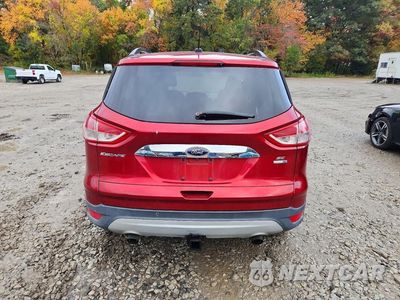 Zdjęcie 6 z 12 samochodu: 2015 FORD ESCAPE SE VIN:1FMCU9G9XFUA13572 - miniatura