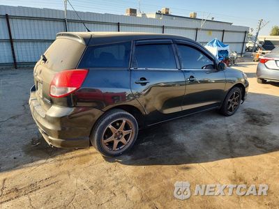 Trzecie zdjęcie samochodu z tyłu: 2005 TOYOTA COROLLA MATRIX XRS VIN:2T1KY32E15C467193 - miniatura