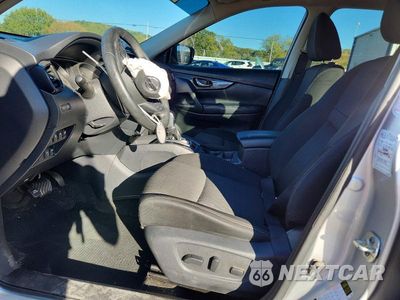 Zdjęcie 7 z 13 samochodu: 2019 NISSAN ROGUE SV VIN:KNMAT2MT4KP525830 - miniatura