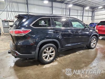 Trzecie zdjęcie samochodu z tyłu: 2015 TOYOTA HIGHLANDER XLE VIN:5TDJKRFH6FS198752 - miniatura