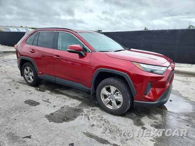 Czwarte zdjęcie samochodu z boku: 2025 TOYOTA RAV4 HYBRID XLE VIN:4T3RWRFV5SU216244 - miniatura