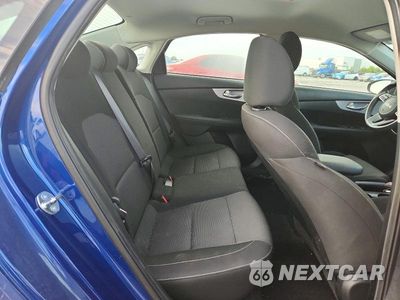 Zdjęcie 10 z 13 samochodu: 2024 KIA FORTE LXS VIN:3KPF24AD9RE775883 - miniatura