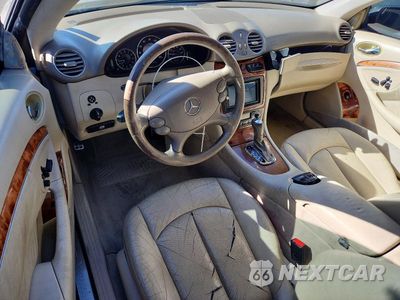 Zdjęcie 8 z 12 samochodu: 2004 MERCEDES-BENZ CLK 320 VIN:WDBTJ65J04F091769 - miniatura