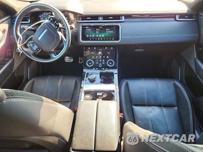 Zdjęcie 8 z 13 samochodu: 2018 LAND ROVER RANGE ROVER VELAR R-DYNAMIC SE VIN:SALYL2RX2JA736240 - miniatura