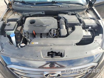 Zdjęcie 11 z 12 samochodu: 2017 HYUNDAI SONATA SPORT VIN:5NPE34AF9HH460067 - miniatura