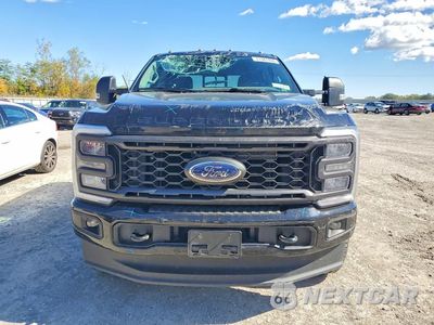 Piąte zdjęcie samochodu w środku: 2026 FORD F350 SUPER DUTY VIN:1FT8W3BN2TED87394 - miniatura