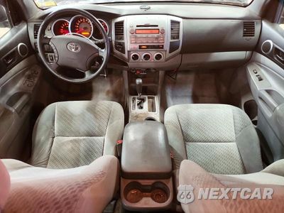 Zdjęcie 8 z 12 samochodu: 2009 TOYOTA TACOMA V6 VIN:3TMLU42N19M020401 - miniatura