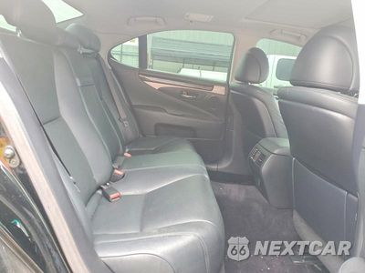 Zdjęcie 10 z 12 samochodu: 2015 LEXUS LS 460 VIN:JTHBL5EF1F5133645 - miniatura