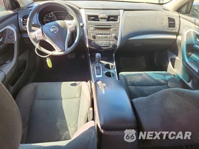 Zdjęcie 8 z 13 samochodu: 2015 NISSAN ALTIMA 2.5 S VIN:1N4AL3AP5FC498167 - miniatura