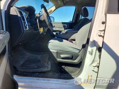 Zdjęcie 12 z 13 samochodu: 2019 RAM 1500 CLASSIC SLT VIN:1C6RR7TT3KS662553 - miniatura