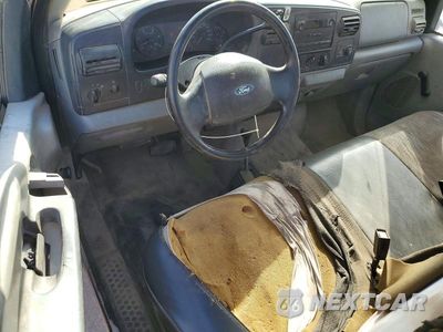 Zdjęcie 8 z 12 samochodu: 2006 FORD F250 SUPER DUTY VIN:1FTSF21P16EA25659 - miniatura