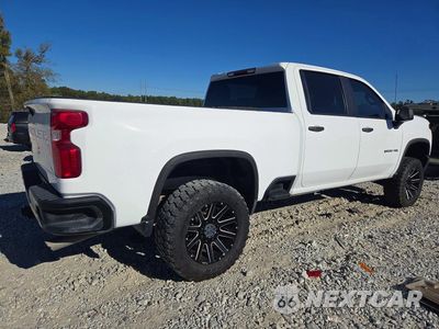 Trzecie zdjęcie samochodu z tyłu: 2024 CHEVROLET SILVERADO K2500 HEAVY DUTY VIN:1GC4YLE71RF277820 - miniatura