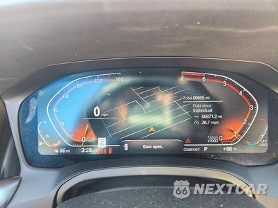 Zdjęcie 9 z 12 samochodu: 2019 BMW 330XI VIN:3MW5R7J53K8B00307 - miniatura