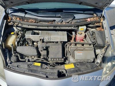 Zdjęcie 11 z 12 samochodu: 2011 TOYOTA PRIUS TWO VIN:JTDKN3DU2B0254255 - miniatura