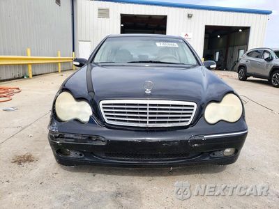 Piąte zdjęcie samochodu w środku: 2003 MERCEDES-BENZ C 320 VIN:WDBRF64J33F406124 - miniatura