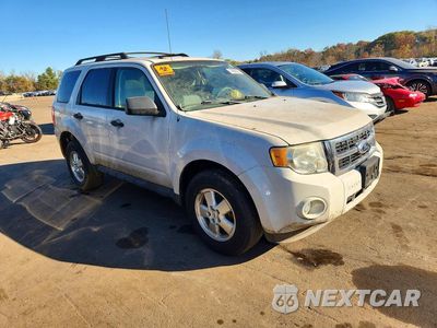 Czwarte zdjęcie samochodu z boku: 2011 FORD ESCAPE XLT VIN:1FMCU9D77BKB43415 - miniatura
