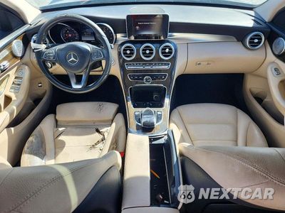Zdjęcie 8 z 12 samochodu: 2015 MERCEDES-BENZ C 300 VIN:55SWF4JB4FU087121 - miniatura