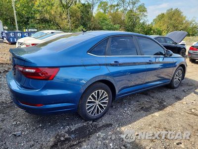 Trzecie zdjęcie samochodu z tyłu: 2021 VOLKSWAGEN JETTA S VIN:3VWC57BU0MM034883 - miniatura