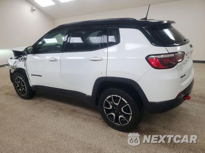 Drugie zdjęcie samochodu z przodu: 2025 JEEP COMPASS TRAILHAWK VIN:3C4NJDDN6ST543620 - miniatura