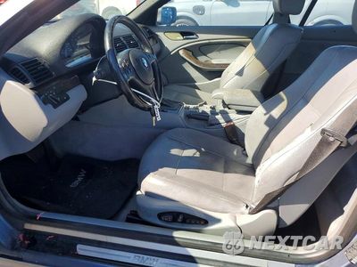 Zdjęcie 7 z 12 samochodu: 2004 BMW 325 CI VIN:WBABW33464PL30579 - miniatura