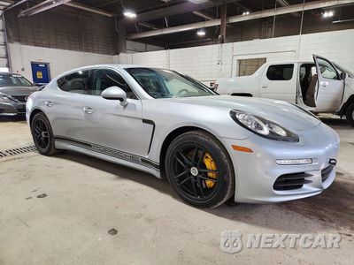 Czwarte zdjęcie samochodu z boku: 2014 PORSCHE PANAMERA S VIN:WP0AB2A7XEL055969 - miniatura