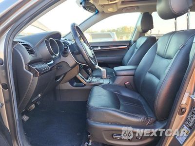 Zdjęcie 7 z 13 samochodu: 2011 KIA SORENTO EX VIN:5XYKU4A22BG043126 - miniatura