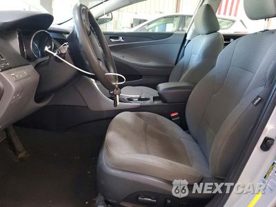 Zdjęcie 7 z 12 samochodu: 2014 HYUNDAI SONATA GLS VIN:5NPEB4AC5EH917493 - miniatura