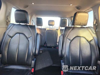 Zdjęcie 10 z 13 samochodu: 2017 CHRYSLER PACIFICA TOURING L VIN:2C4RC1BG1HR583288 - miniatura